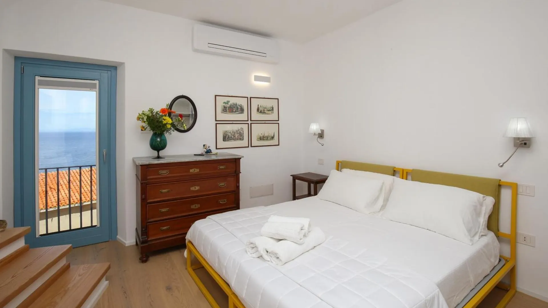 B&B Domos Mi & Ro كاستيلساردو