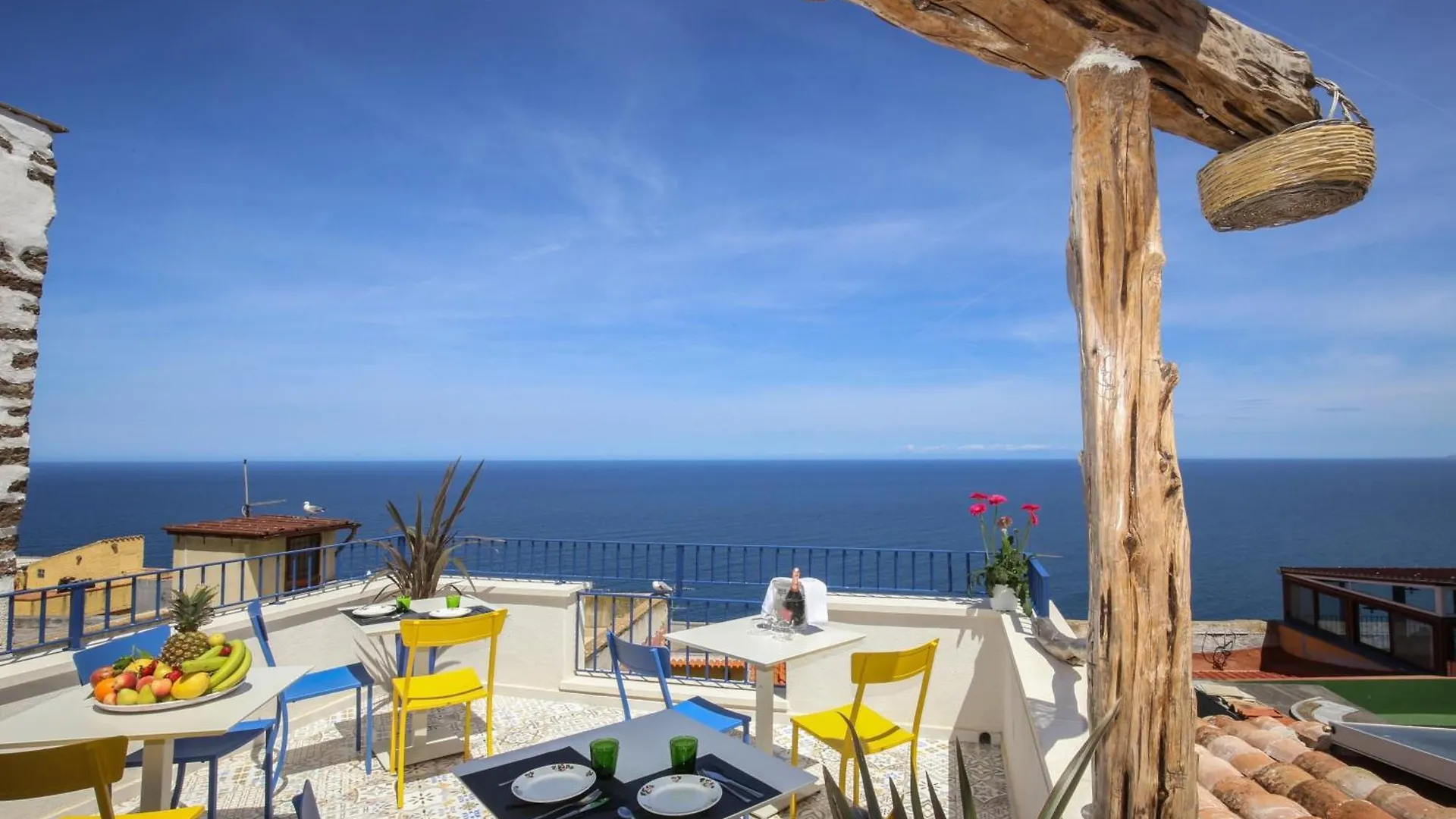 B&B Domos Mi & Ro Castelsardo 0*,  Italia