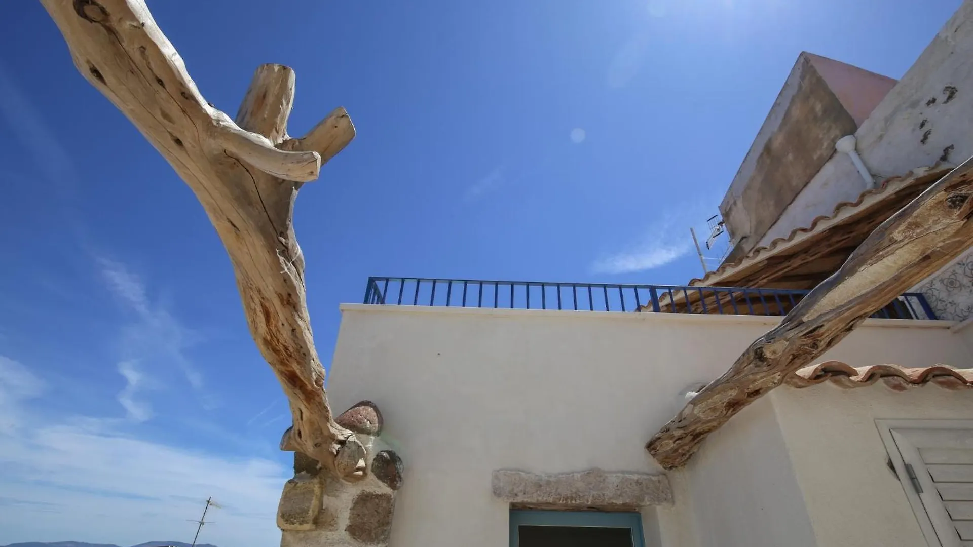 B&B Domos Mi & Ro Castelsardo 0*,  Italia